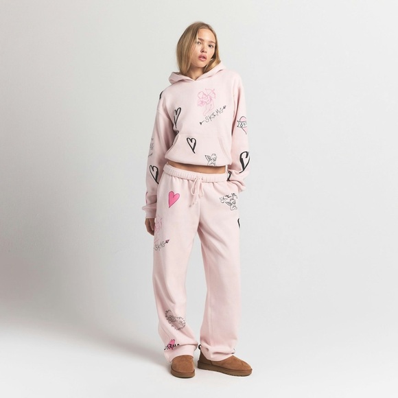 SKIMS Tops - SOLD OUT - SKIMS Blush Pink Fleece Hoodie